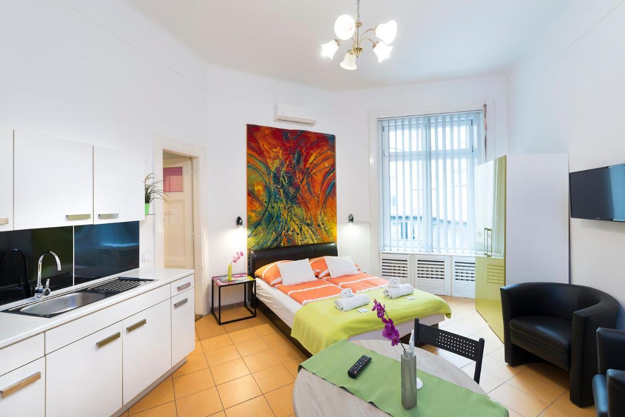 Studio 4U Apartment Budapest Exterior photo